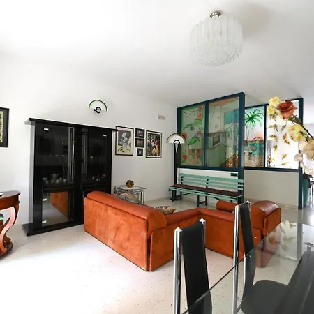 Guesthost - Spacious In Apartmán Matera