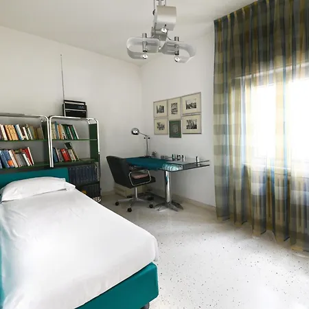 Guesthost - Spacious In Matera