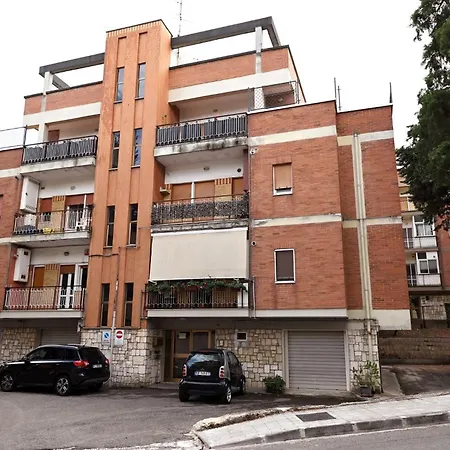 Guesthost - Spacious In Matera